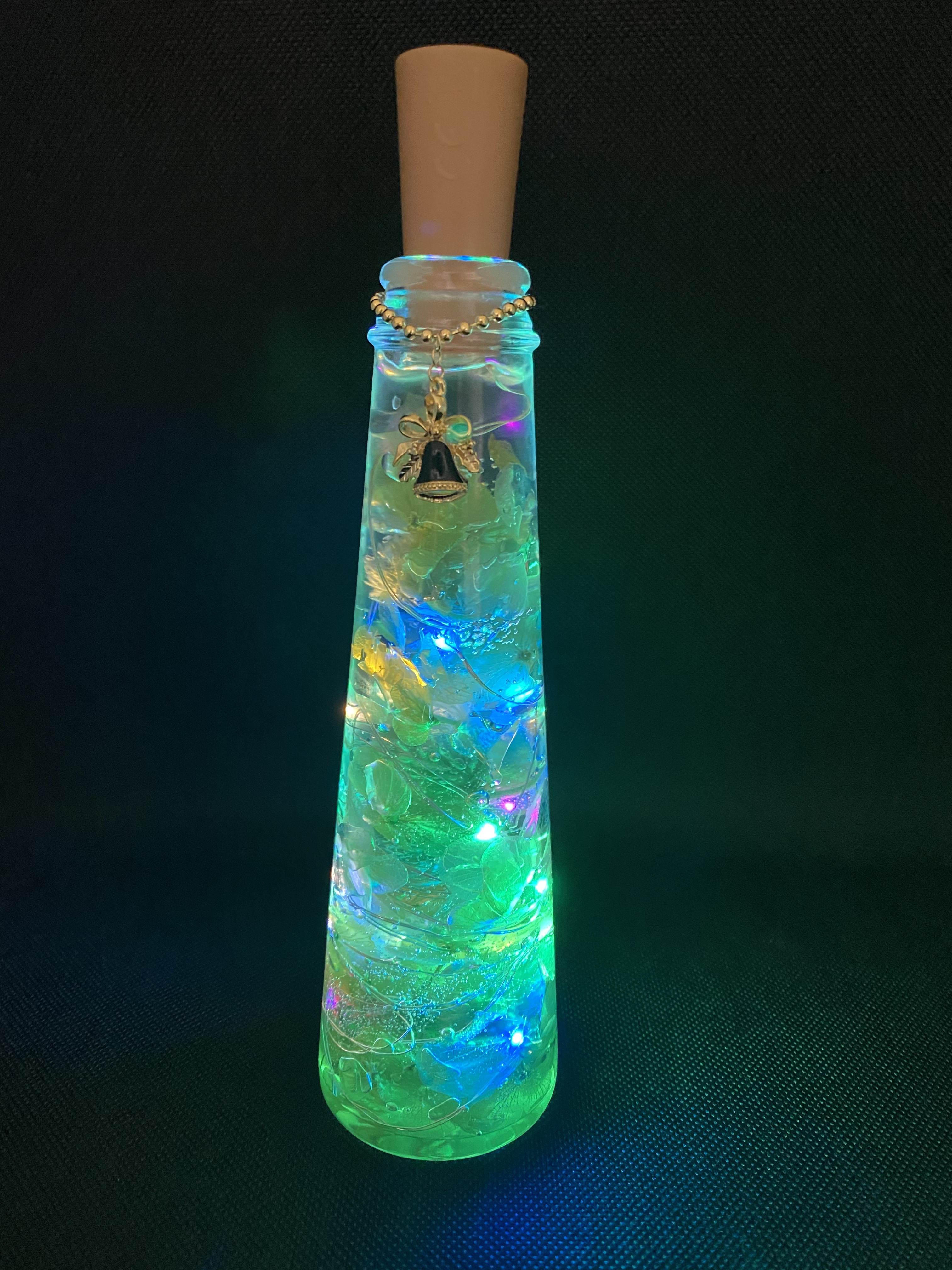 ハーバリウムジュエルライト 150ml 三角瓶 （緑）